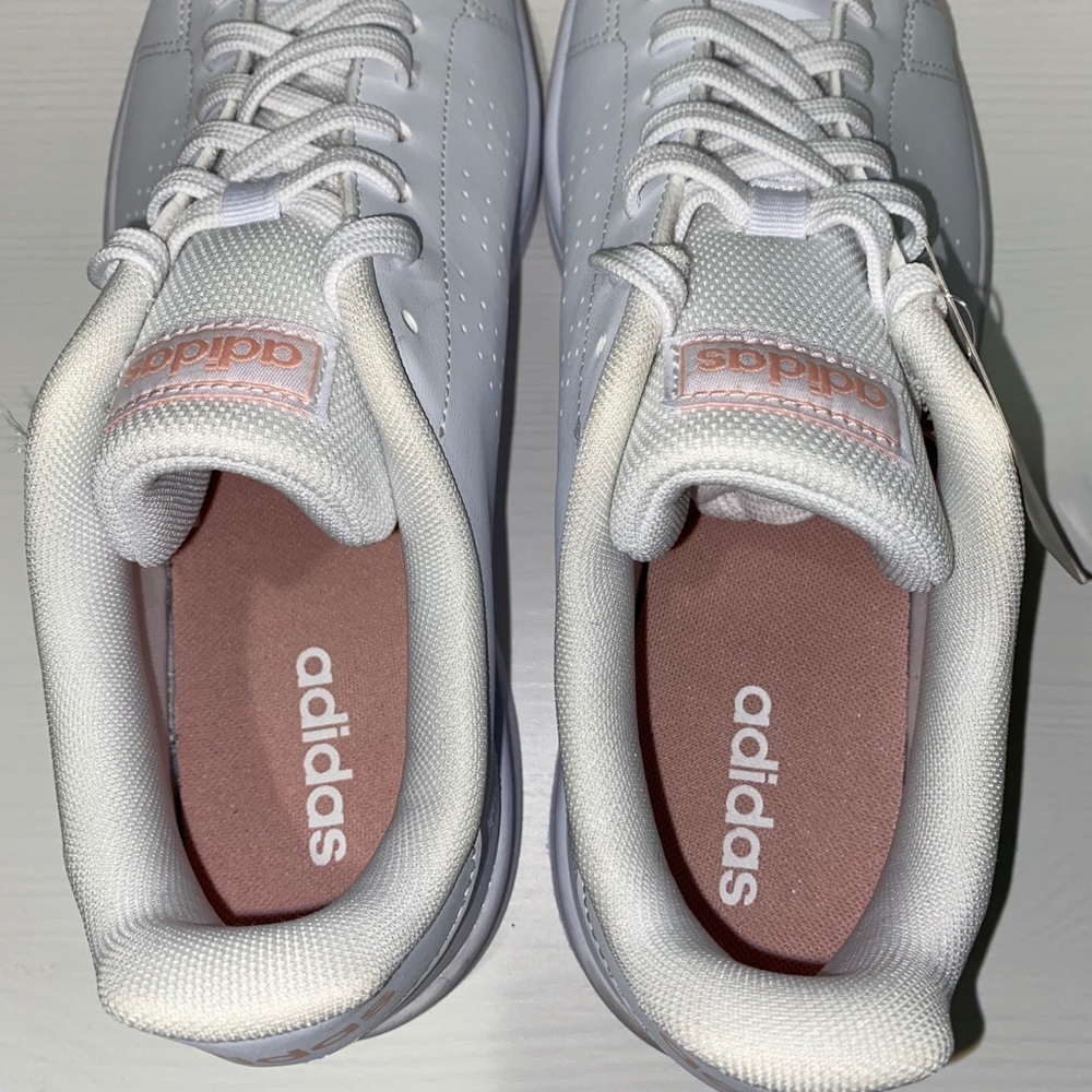 SOLD🛑adidas Advantage Base Women’s White Shoes - Picture 6 of 8